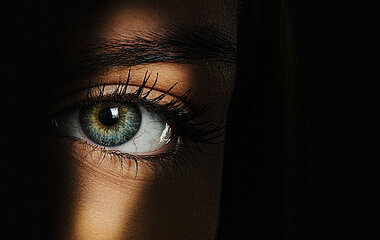eye in the dark